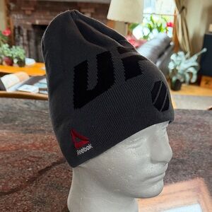 UFC Dark Gray acrylic 6 seam long knit